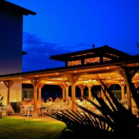 Hotel Restaurant Txistulari Itxassou Luaran gambar
