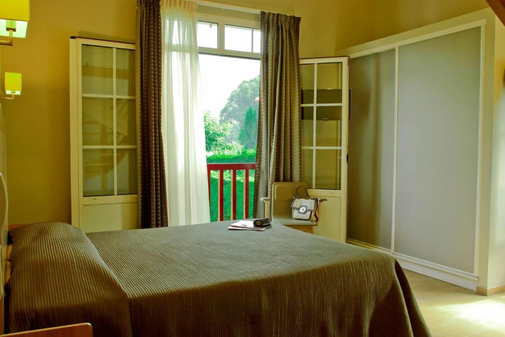 Hotel Restaurant Txistulari Itxassou Luaran gambar