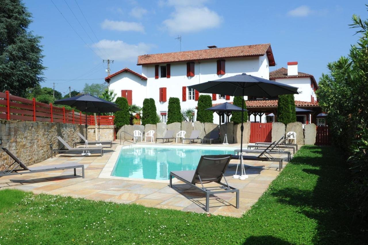 Hotel Restaurant Txistulari Itxassou Luaran gambar